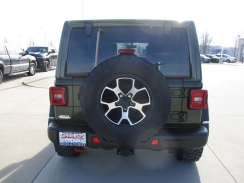 Used 2021 Jeep Wrangler Unlimited Rubicon w/ Uconnect 4C Nav & Sound Group image 5