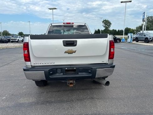Used 2009 Chevrolet Silverado 2500 LT w/ Exterior Plus Package AWD/4WD image 4