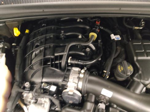 Used 2023 Jeep Grand Cherokee Altitude AWD/4WD image 30