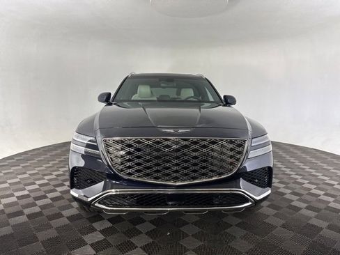Used 2025 Genesis GV80 3.5T Prestige image 2