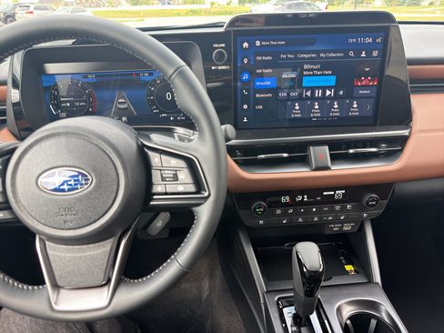 New 2026 Subaru Outback Touring AWD/4WD image 12
