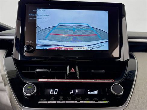 Certified 2025 Toyota Corolla LE image 20