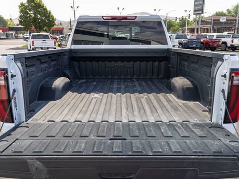 Used 2026 GMC Sierra 3500 Denali w/ Denali Reserve Package AWD/4WD image 14
