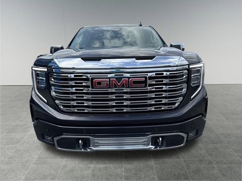 Used 2024 GMC Sierra 1500 Denali image 9