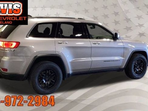 Used 2018 Jeep Grand Cherokee Laredo AWD/4WD image 20