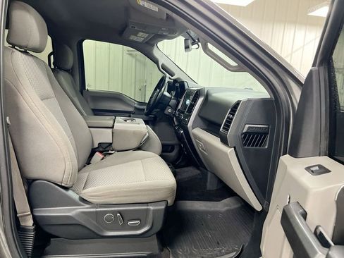 Used 2017 Ford F150 XLT w/ Equipment Group 302A Luxury AWD/4WD image 21