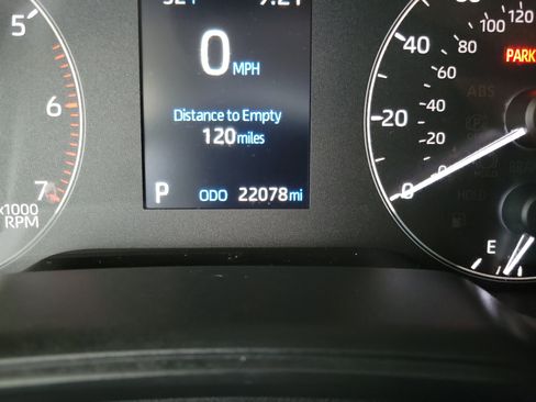 Used 2023 Toyota Corolla LE image 16