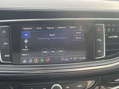 Certified 2023 Buick Enclave Avenir w/ Avenir Technology Package image 24