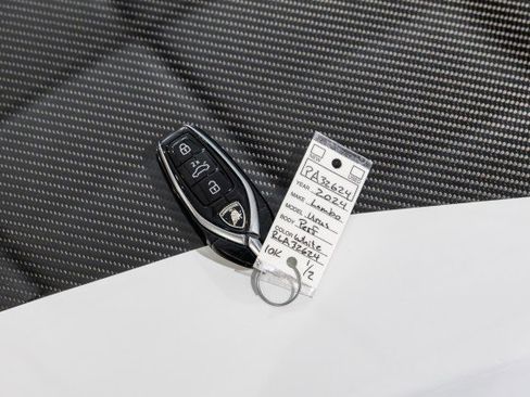 Used 2024 Lamborghini Urus Performante image 54