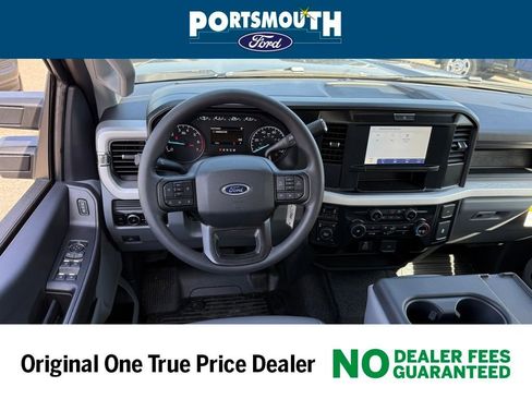 New 2026 Ford F250 XL w/ FX4 Off-Road Package AWD/4WD image 8