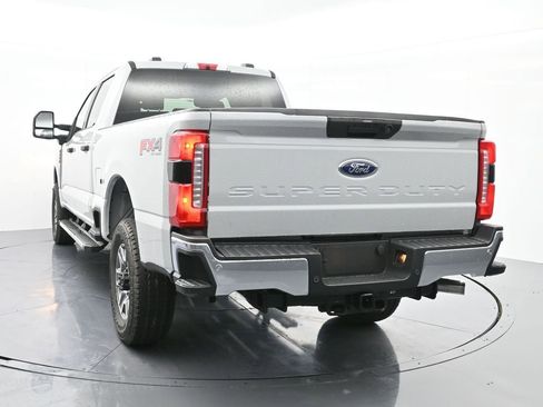 New 2025 Ford F250 XLT w/ 360-Degree Camera Package image 9