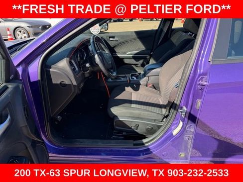 Used 2023 Dodge Charger SXT image 6
