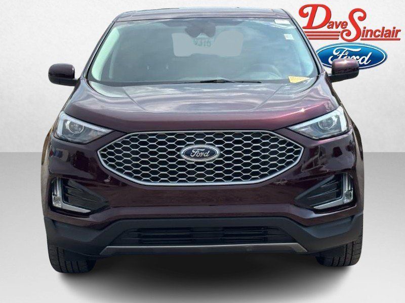 Used 2023 Ford Edge SEL w/ Convenience Package AWD/4WD image 2