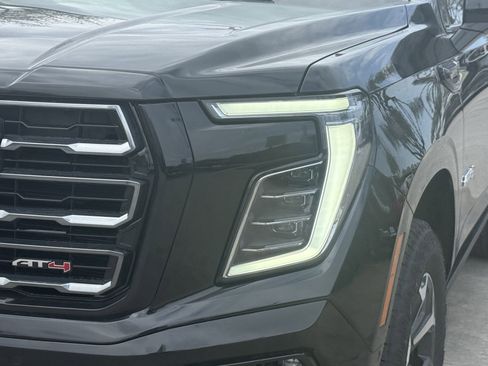 New 2026 GMC Yukon AT4 w/ AT4 Premium Package image 8