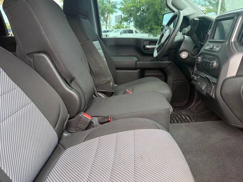 Used 2020 Chevrolet Silverado 2500 Custom w/ Custom Value Package AWD/4WD image 11