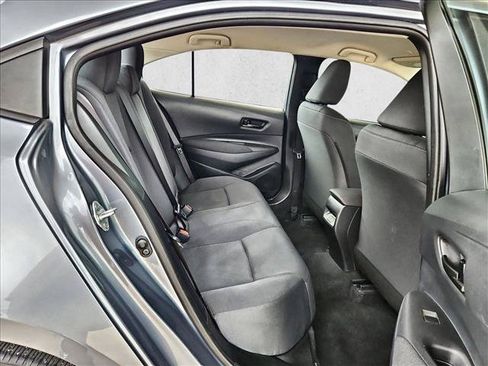 Used 2025 Toyota Corolla LE FWD image 19