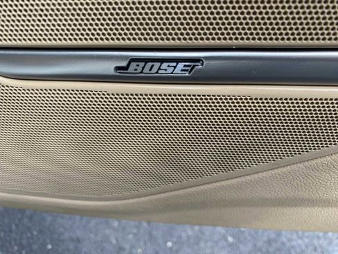 Used 2011 Cadillac CTS Luxury image 30