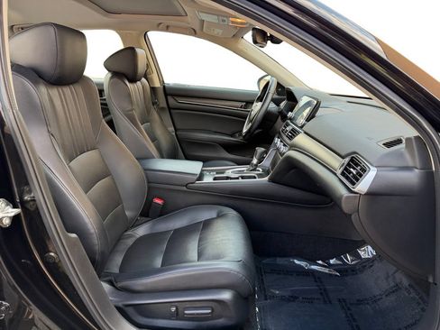 Used 2018 Honda Accord EX-L image 18