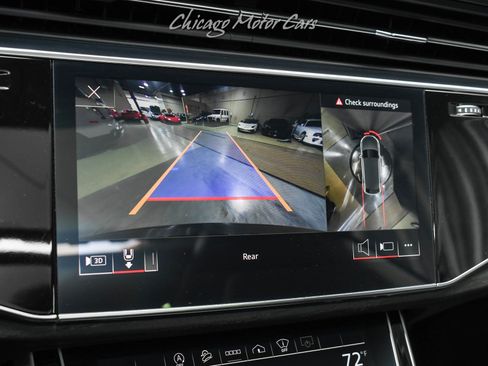 Used 2022 Audi Q8 Prestige w/ Prestige Package image 14