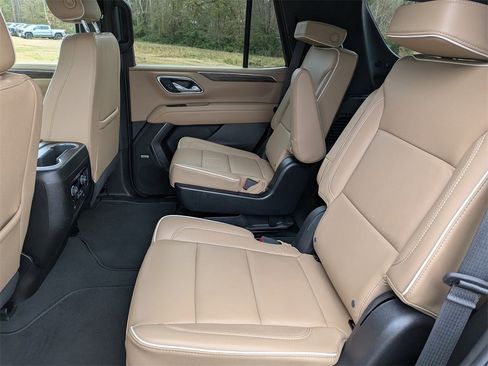 Used 2023 Chevrolet Tahoe Premier image 15