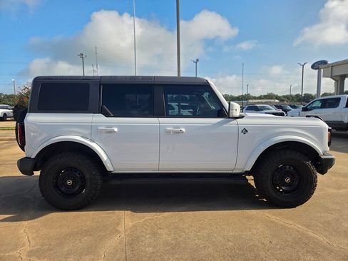 Certified 2022 Ford Bronco Outer Banks AWD/4WD image 4