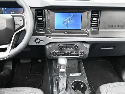 Used 2023 Ford Bronco 4-Door AWD/4WD image 26