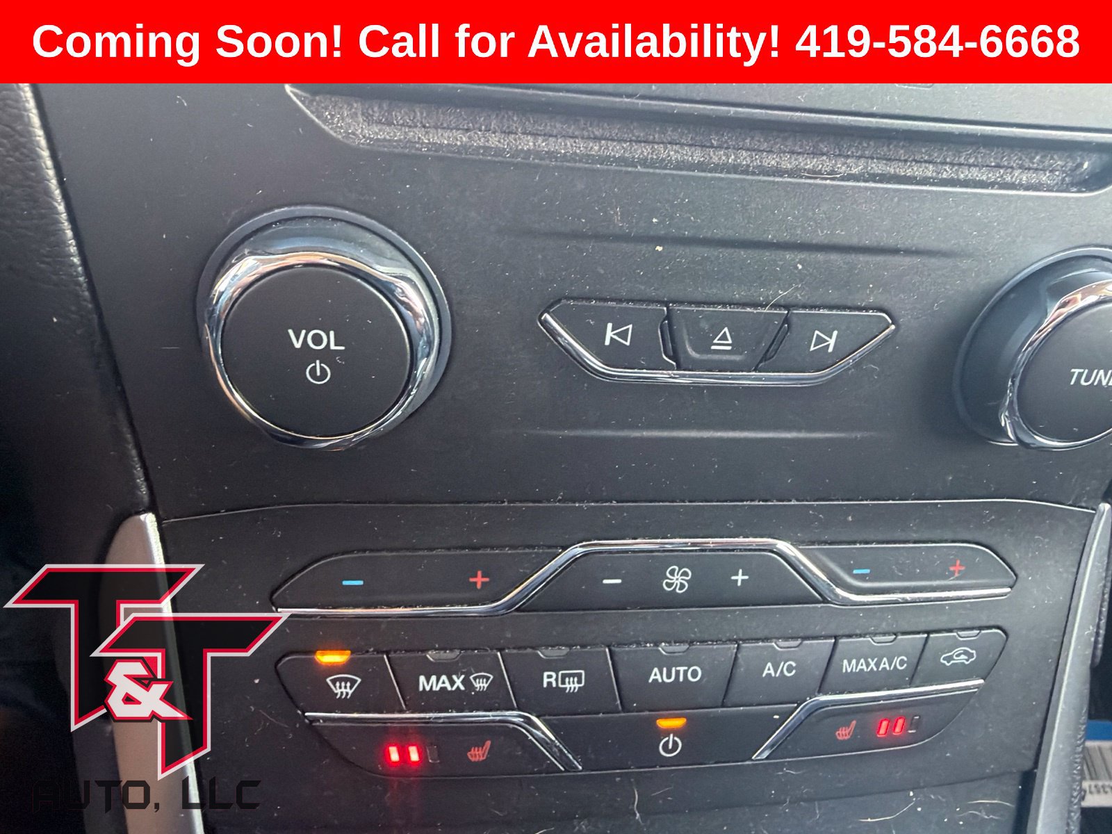 Used 2018 Ford Edge SEL w/ Equipment Group 201A AWD/4WD image 10