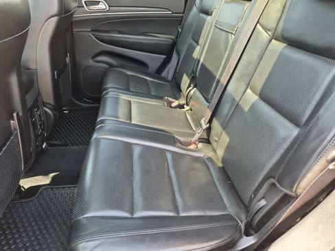 Used 2020 Jeep Grand Cherokee Limited w/ Luxury Group II AWD/4WD image 20