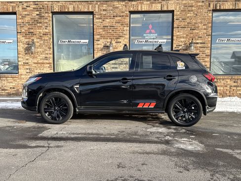 Used 2020 Mitsubishi Outlander Sport Black Edition image 2