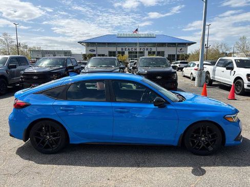Used 2024 Honda Civic Sport image 4