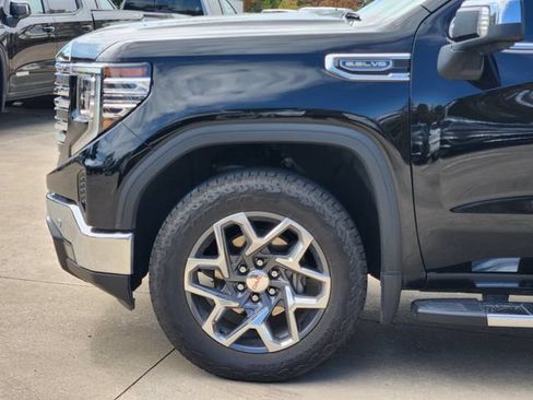 Used 2026 GMC Sierra 1500 SLT w/ SLT Premium Plus Package AWD/4WD image 8