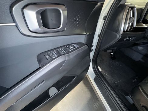 New 2026 Kia Sorento EX image 17