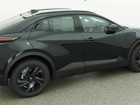 New 2026 Toyota C-HR AWD/4WD image 10