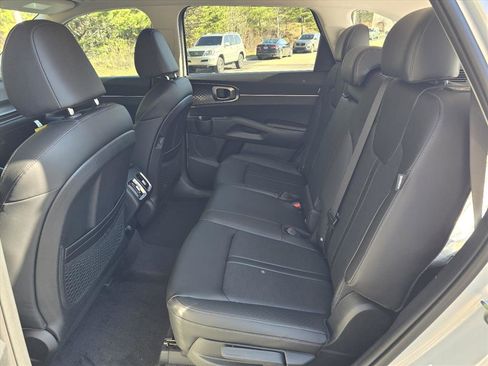 New 2026 Kia Sorento EX AWD/4WD image 4