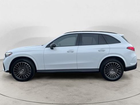 New 2026 Mercedes-Benz GLC 300 GLC 300 image 2