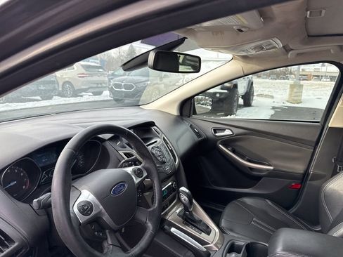 Used 2012 Ford Focus SEL image 10