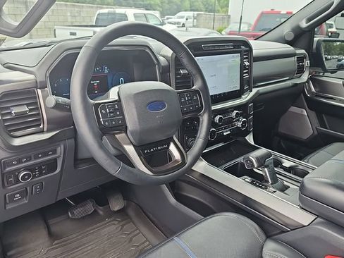 Used 2024 Ford F150 Platinum w/ FX4 Off-Road Package AWD/4WD image 17