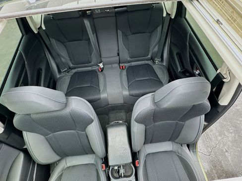 Used 2023 Subaru Forester Premium image 14