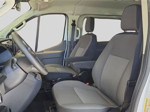 Used 2025 Ford Transit 350 XLT RWD image 11