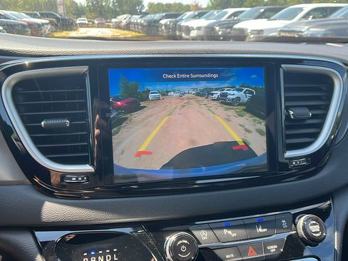 New 2026 Chrysler Voyager LX image 29