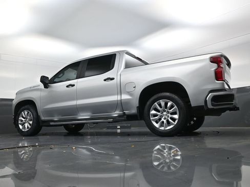 Used 2022 Chevrolet Silverado 1500 Custom image 15