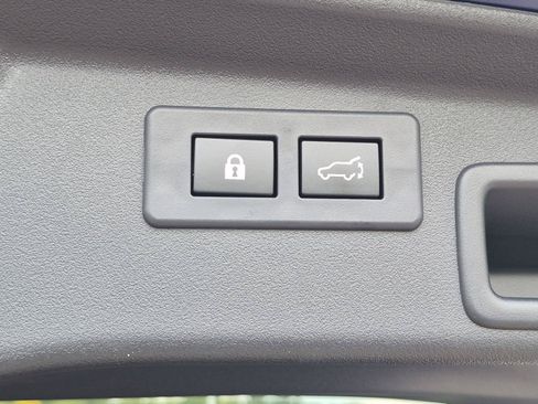 Certified 2026 Subaru Outback Limited AWD/4WD image 35