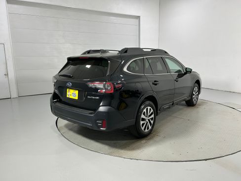 Used 2022 Subaru Outback Premium w/ Popular Package #1 AWD/4WD image 37