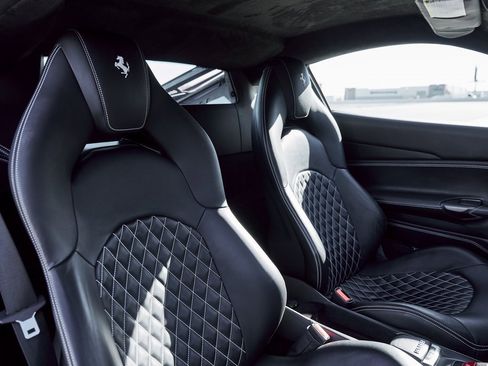 Used 2017 Ferrari 488 GTB image 47