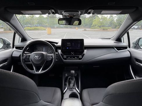 Used 2023 Toyota Corolla SE FWD image 19