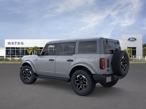 New 2026 Ford Bronco Outer Banks AWD/4WD image 4