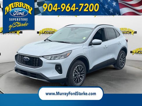 New 2026 Ford Escape SE FWD image 1