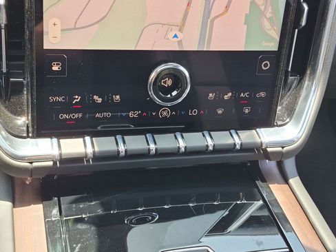 New 2026 GMC Yukon XL Denali w/ Denali Reserve Package AWD/4WD image 25