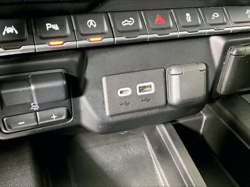 Used 2021 Chevrolet Silverado 1500 LTZ w/ Technology Package image 33