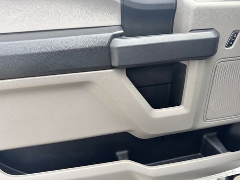 Used 2019 Ford F150 XL w/ Equipment Group 101A Mid image 19